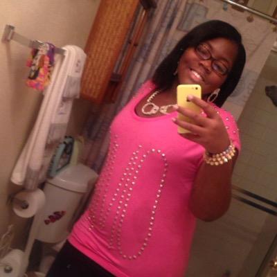 Profile Picture of Kourtney Wright (@IloveKyleMoon) on Twitter