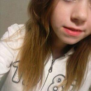 Profile Picture of Hailey Harber (@@b0b1f258f2b04b1) on Twitter