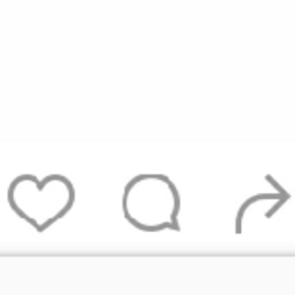 Profile Picture of Haley Holmes (@haleyyy_23) on Poshmark