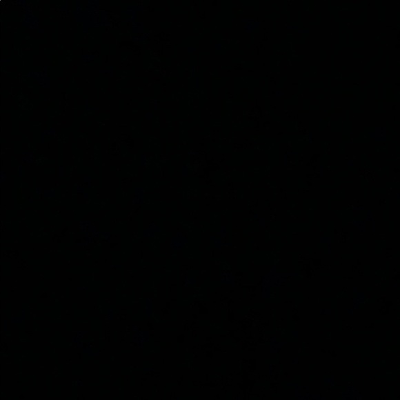 Profile Picture of Isabella Cavaiani (@bella_cavaiani) on Poshmark