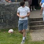 Profile Picture of Charley Edwards (@Charley-Edwards) on Facebook