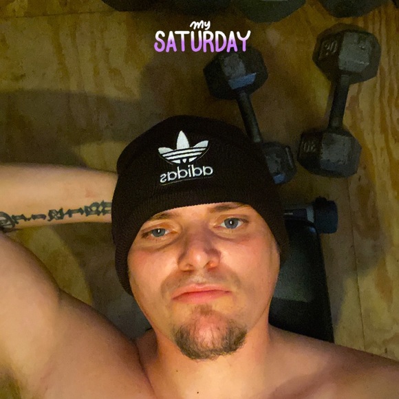 Profile Picture of Curtis Connell (@curtisconnell) on Poshmark