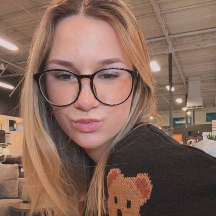 Profile Picture of ellaweinheimer (@ellaweinheimer7) on Tiktok