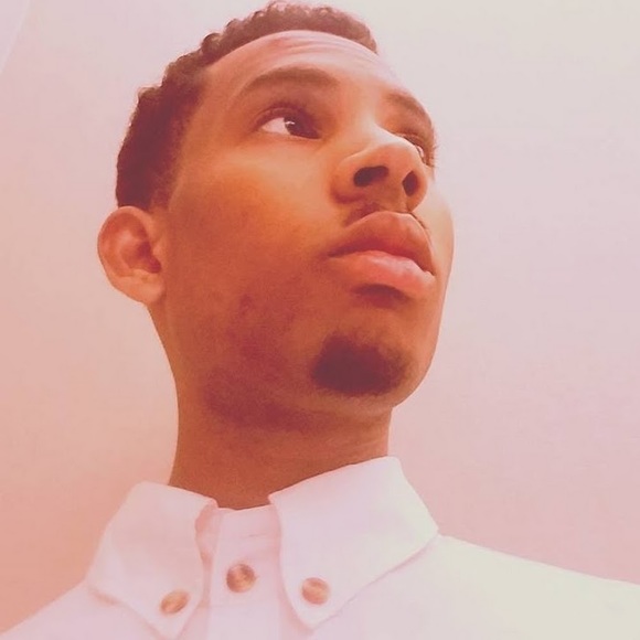 Profile Picture of Chris Shuttlesworth (@cshuttlesworth) on Poshmark
