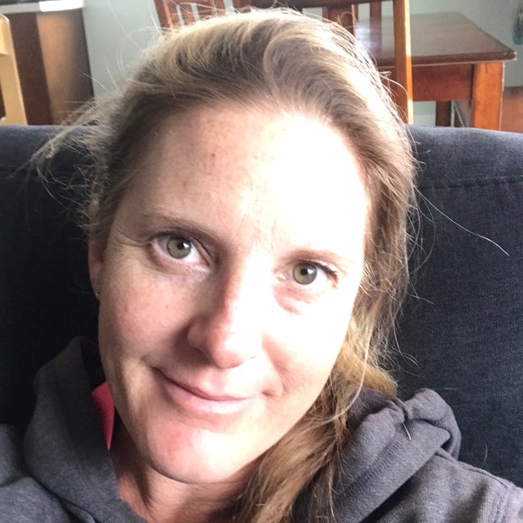 Profile Picture of Jaclyn Seefeldt (@jaxsee07) on Poshmark