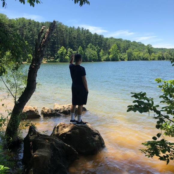 Profile Picture of William Luchko (@wluchko) on Poshmark