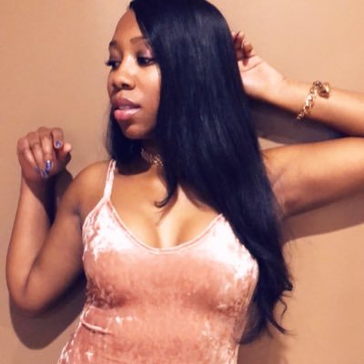 Profile Picture of Ariel McCullough (@arielariel2) on Twitter