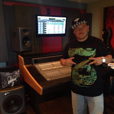 Profile Picture of Michael Rivas (@Mikeyrootz) on Twitter