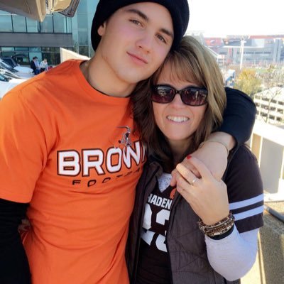 Profile Picture of B Rabbit (@brad_buhrow) on Twitter