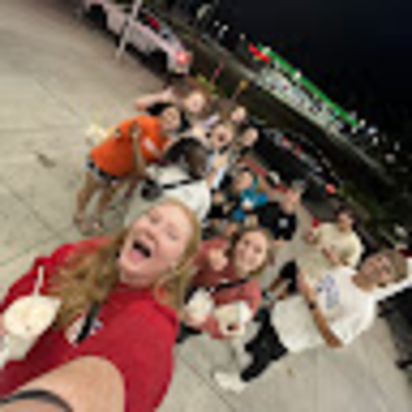 Profile Picture of Brooklyn Blansit (@b_blansit) on Poshmark