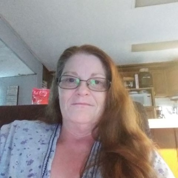 Profile Picture of Shawnelle Mikolski (@mikolski123) on Poshmark