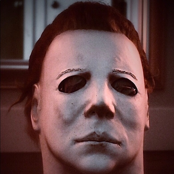 Profile Picture of Michael Bitterman (@mbitt82) on Poshmark