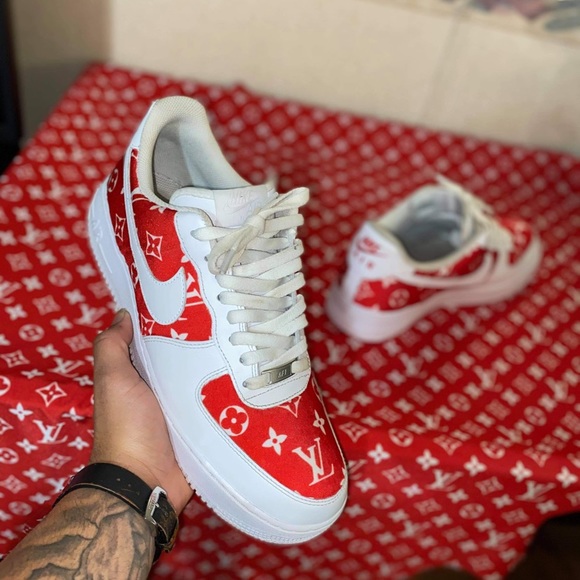 Profile Picture of Beau Perkins (@beauperkins2404) on Poshmark