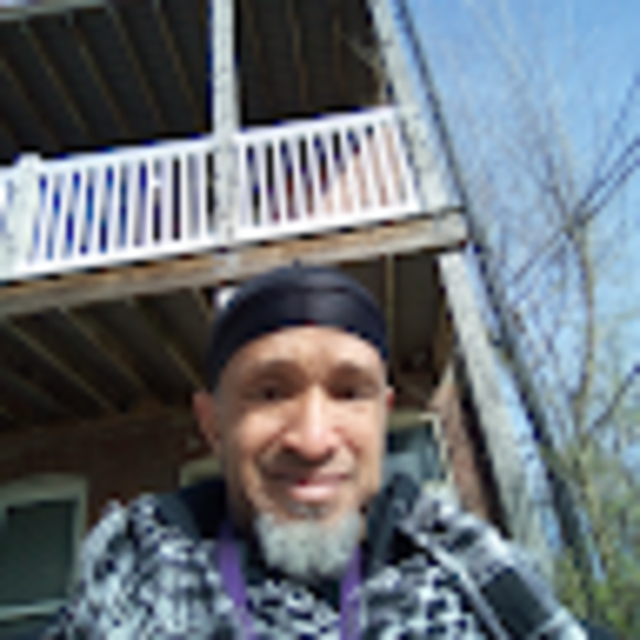 Profile Picture of Craig Cole (@craigcole1120) on Poshmark