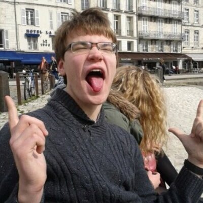 Profile Picture of Ian Larsson (@EpicWinHands) on Twitter