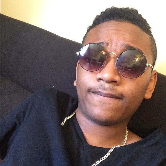 Profile Picture of Marcus Copeland (@savagelife) on Poshmark