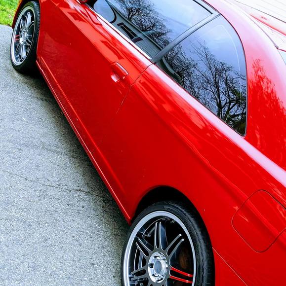 Profile Picture of David Santiago (@davidsantiag948) on Poshmark