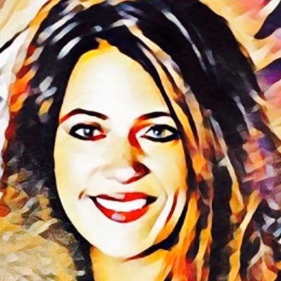 Profile Picture of Lisa Fairbanks-Rossi (@fairbanksrossi) on Twitter