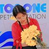 Profile Picture of Top Oneဆီဆိုင်စာရေးမလေး🌻 (@suhlaing1978) on Tiktok