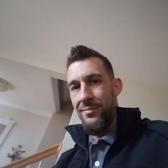 Profile Picture of Gregory Toomey (@gregorytoomey) on Poshmark