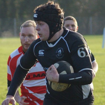 Profile Picture of Michael Upham (@mikeeyyupham) on Twitter