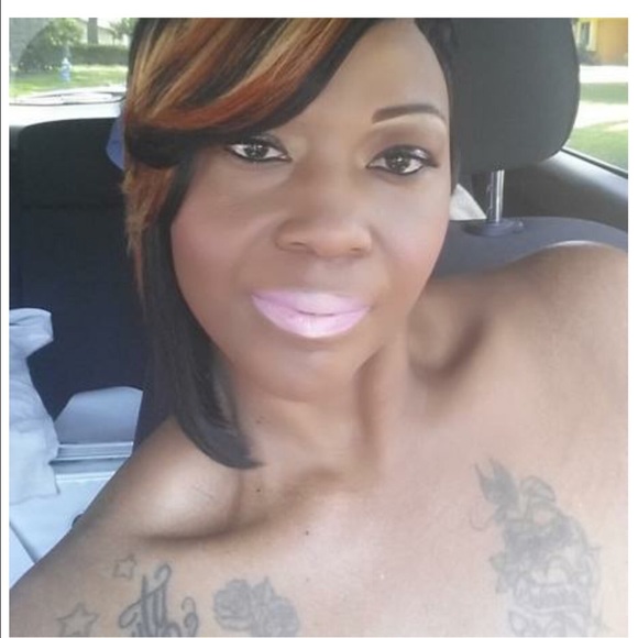 Profile Picture of Salesha Jones (@1salesha) on Poshmark