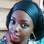 Profile Picture of Valeria...simon (@vee.kerly) on Instagram