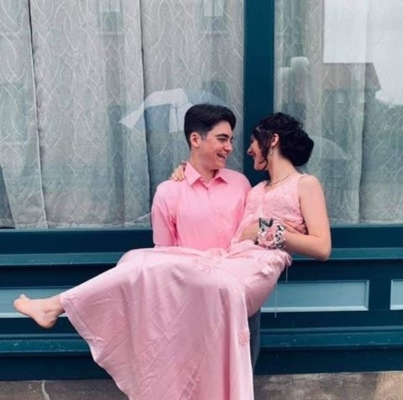 Profile Picture of Andrew Schnable (@drewster2003) on Poshmark