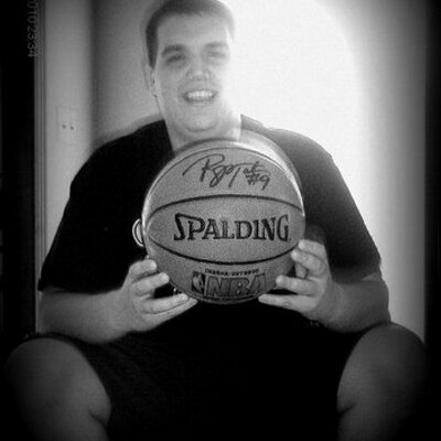 Profile Picture of John Keller (@JohnKeller13) on Twitter