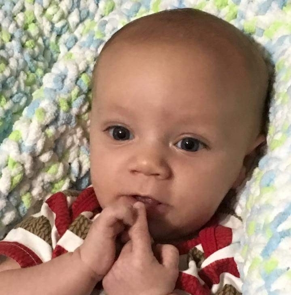 Profile Picture of Renee Baxter (@reneebaxter) on Poshmark