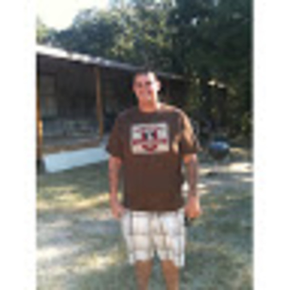 Profile Picture of Joshuah Parman (@joshuahparman) on Poshmark