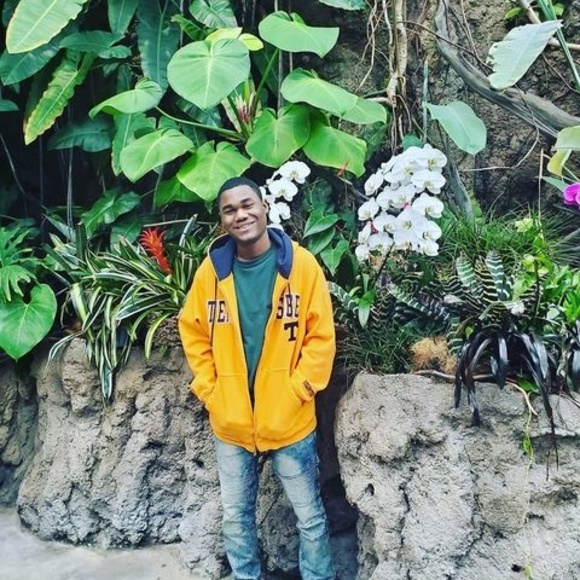 Profile Picture of Alexandre Exantus (@aexantus) on Poshmark