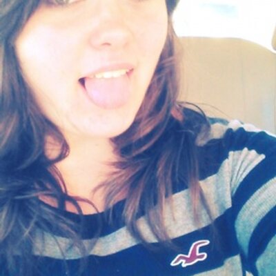 Profile Picture of Danielle Goodrich (@DanniieeRAWR96) on Twitter