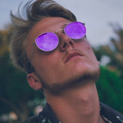 Profile Picture of Jakob Seaman (@jseamedia) on Twitter