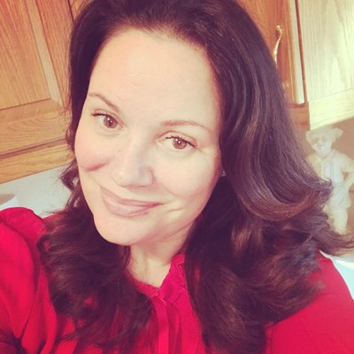 Profile Picture of Debra Barone (@DebraBarone5) on Twitter