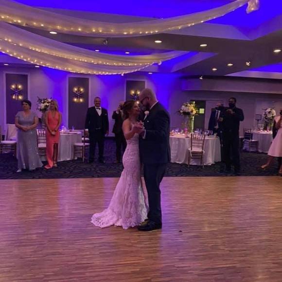 Profile Picture of Gabriel Gomez (@gabi4244) on Poshmark