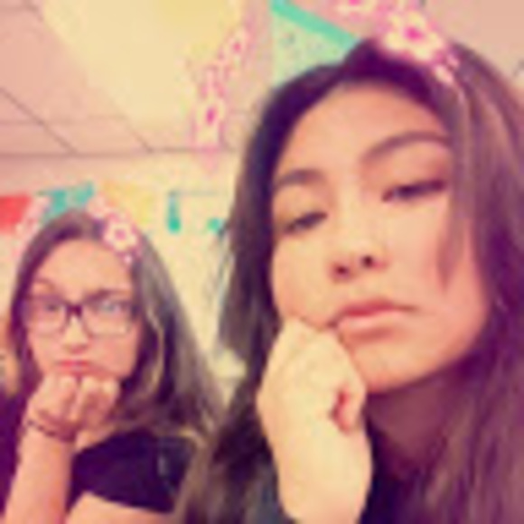 Ruby Meza - Poshmark Profile Picture of Ruby Meza (@olgameza46) on Poshmark