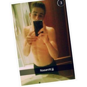 Profile Picture of Elber Gonzales (@elbergonzales) on Myspace