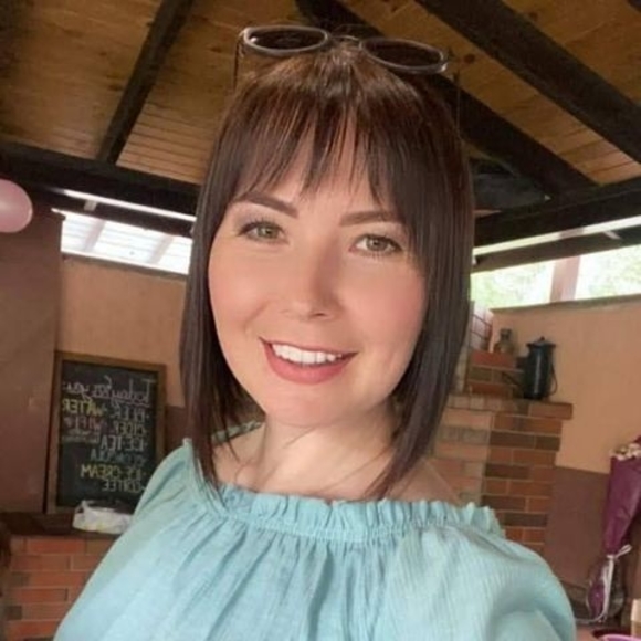 Profile Picture of Anna Tkachenko (@koshik2383) on Poshmark