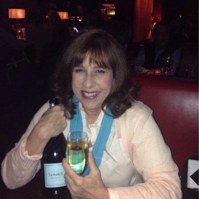 Profile Picture of Fran Carpenter (@willowfrantn) on Twitter