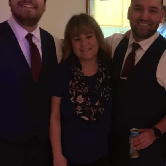 Profile Picture of Jeanie Ellingson randash (@randashj) on Poshmark