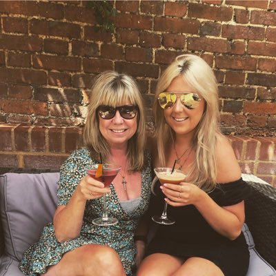 Profile Picture of Holly Keith (@hollykeith) on Twitter