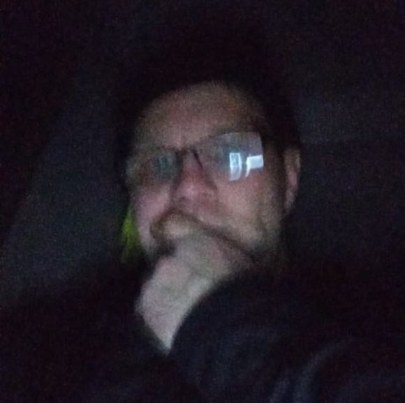 Profile Picture of Randy Thrasher (@randythrasher27) on Poshmark