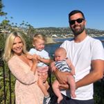 Profile Picture of C A R L Y  B R O W N (@carlyhodgsonbrown) on Instagram