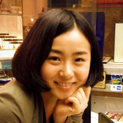 Profile Picture of SEUNG HEE SHIN (@urAngelaShin) on Twitter