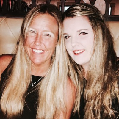 Profile Picture of Dawn Brown (@MrsBrownNLES) on Twitter