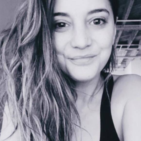 Profile Picture of Justine Brouillette (@justinebroui426) on Poshmark