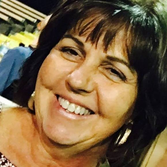 Profile Picture of Paula Bickerstaff (@pbickerstaff) on Poshmark