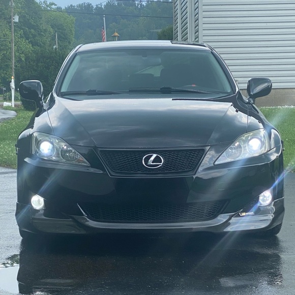 Profile Picture of Mike Huber (@blackwater_187) on Poshmark