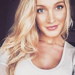 Profile Picture of Kristi Thompson (@KristiLouise_) on Twitter